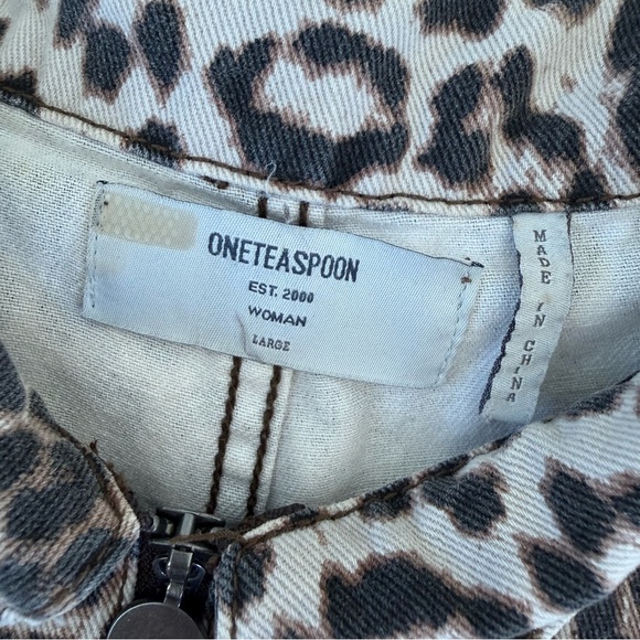 One Teaspoon Leopard Print Zip-Up Romper- women’s Large - Picture 3 of 11